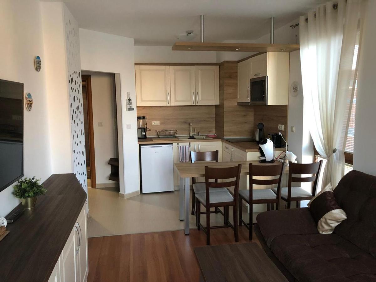 Apartment In Belvedere Holiday Club 550 M From Ski Lift Banszko Kültér fotó