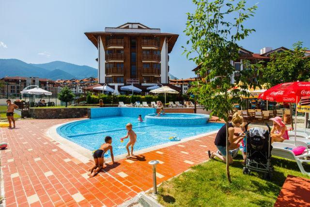 Apartment In Belvedere Holiday Club 550 M From Ski Lift Banszko Kültér fotó