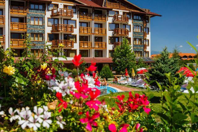 Apartment In Belvedere Holiday Club 550 M From Ski Lift Banszko Kültér fotó