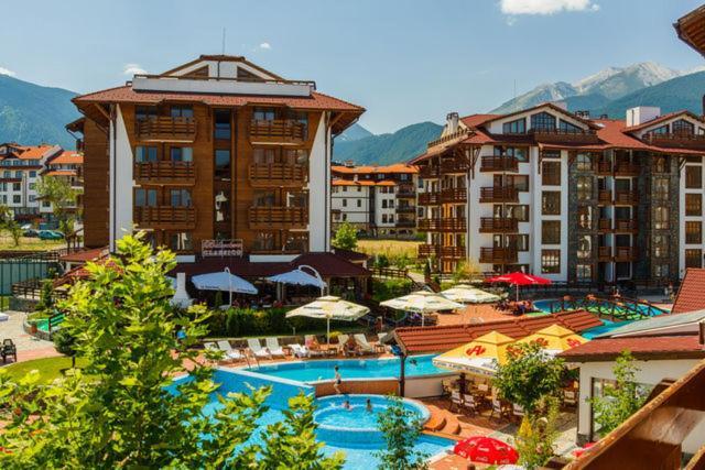Apartment In Belvedere Holiday Club 550 M From Ski Lift Banszko Kültér fotó
